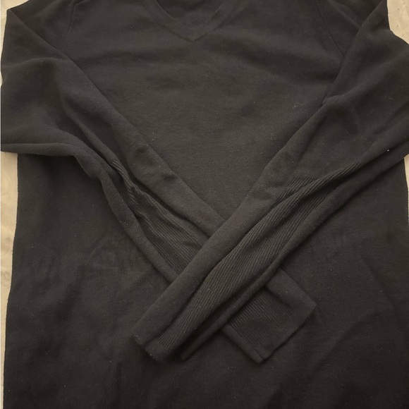 Tech Merino Black V-Neck Sweater - Small - Picture 2 of 4